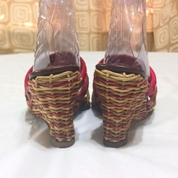 ZALO Leather and Straw Wedge Sandals - Picture 5 of 10
